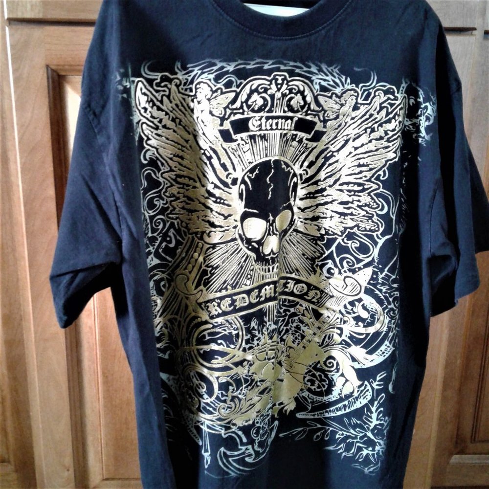 Black and gold T-shirt